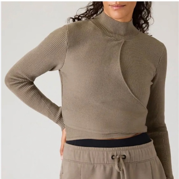 ✨NWT✨ ATHLETA x Alicia Keys 'Keys' Sweater Sz M - Picture 7 of 8